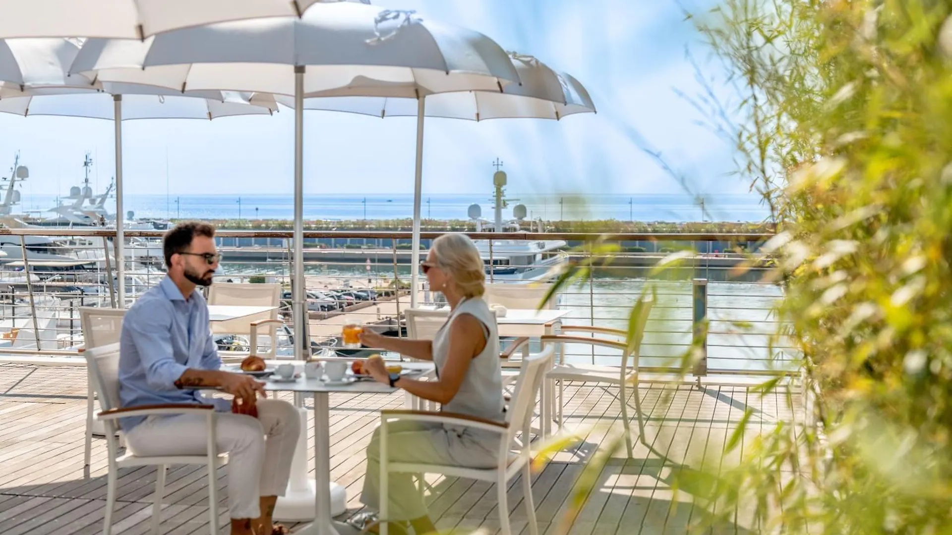 Albergo Yacht Club Marina Di Loano Hotel