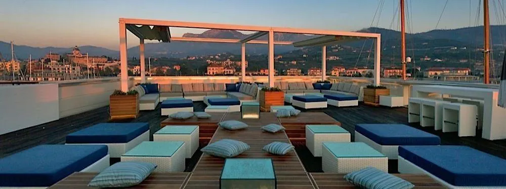 Albergo Yacht Club Marina Di Loano