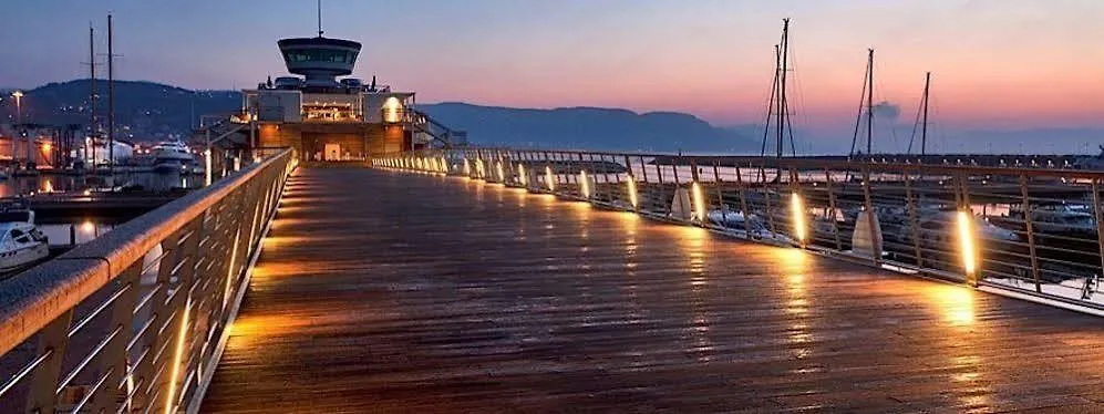 Albergo Yacht Club Marina Di Loano
