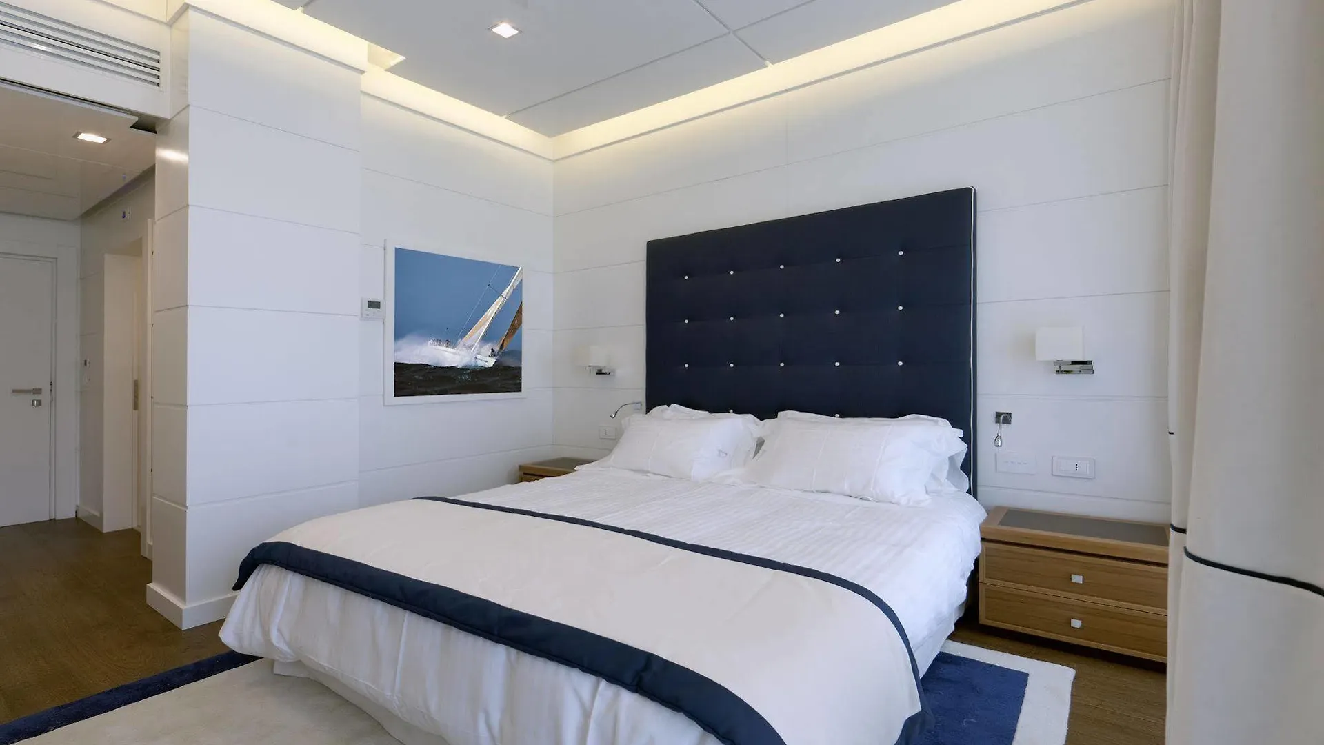 Albergo Yacht Club Marina Di Loano 2*,